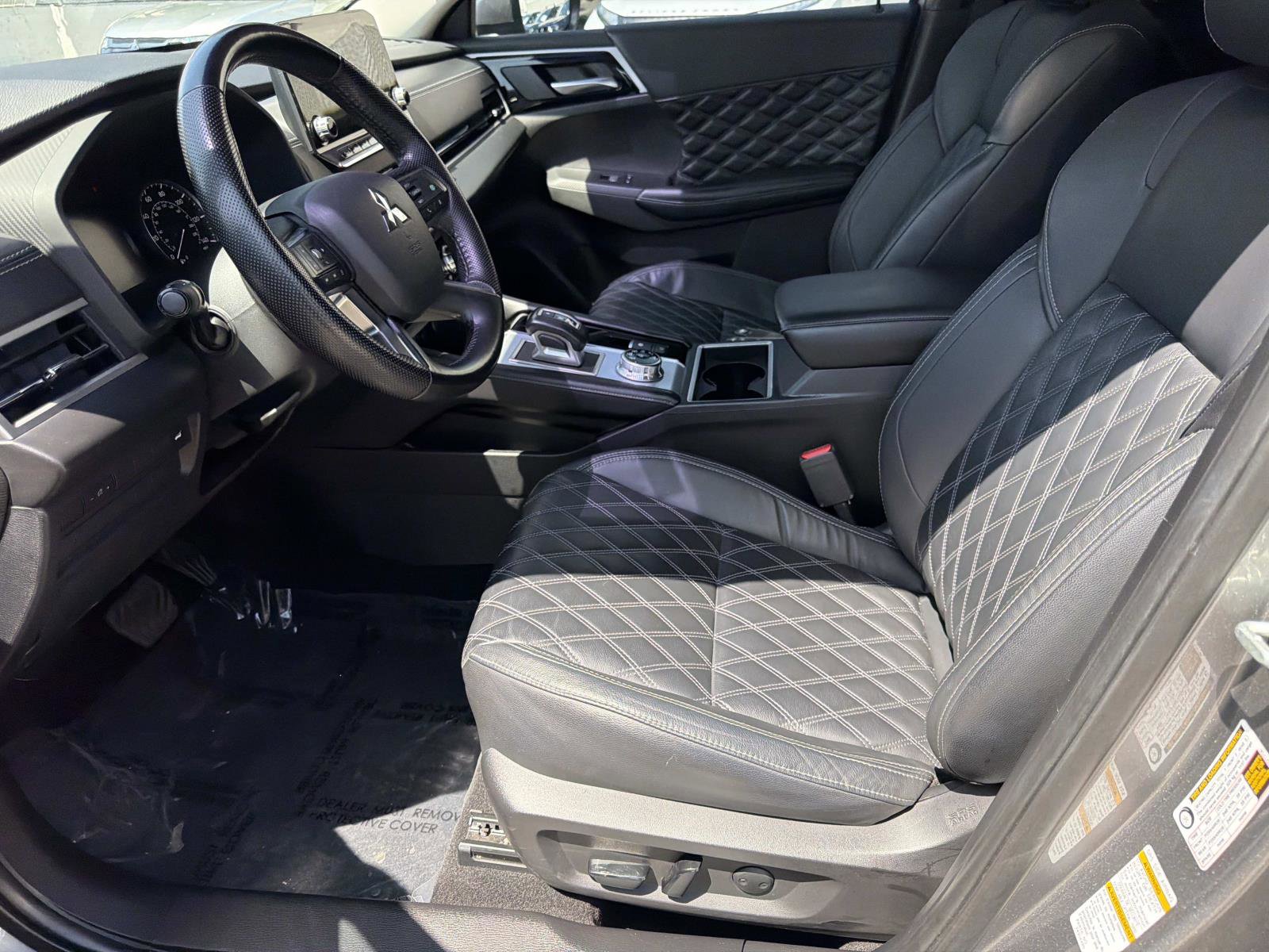 Used 2022 Mitsubishi Outlander SEL AWD/4WD image 13