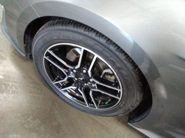 Used 2021 Ford Mustang Premium RWD image 21