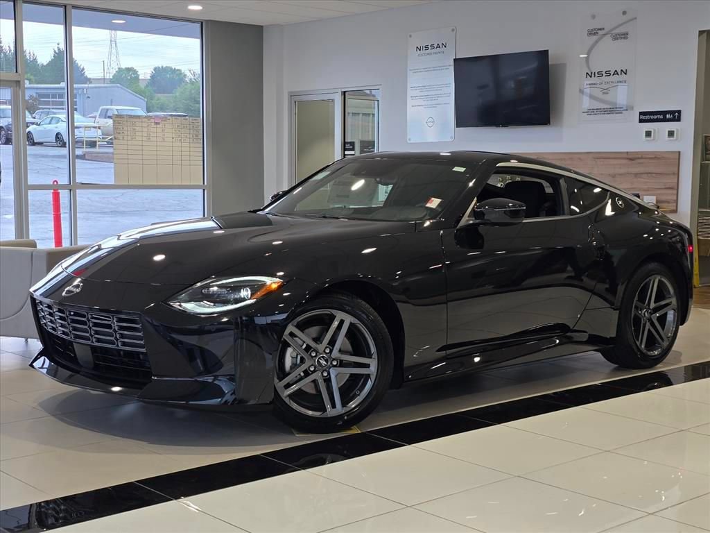 New 2026 Nissan Z Sport w/ Floor Mat Package RWD image 2