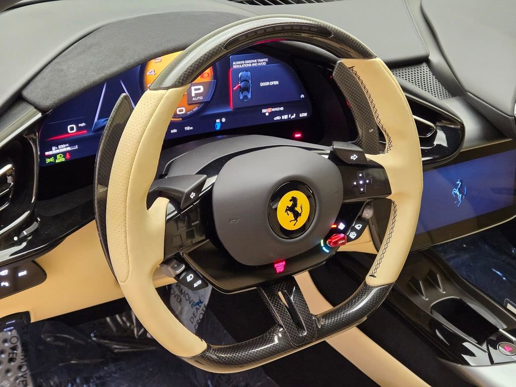 Used 2025 Ferrari 12Cilindri RWD image 31