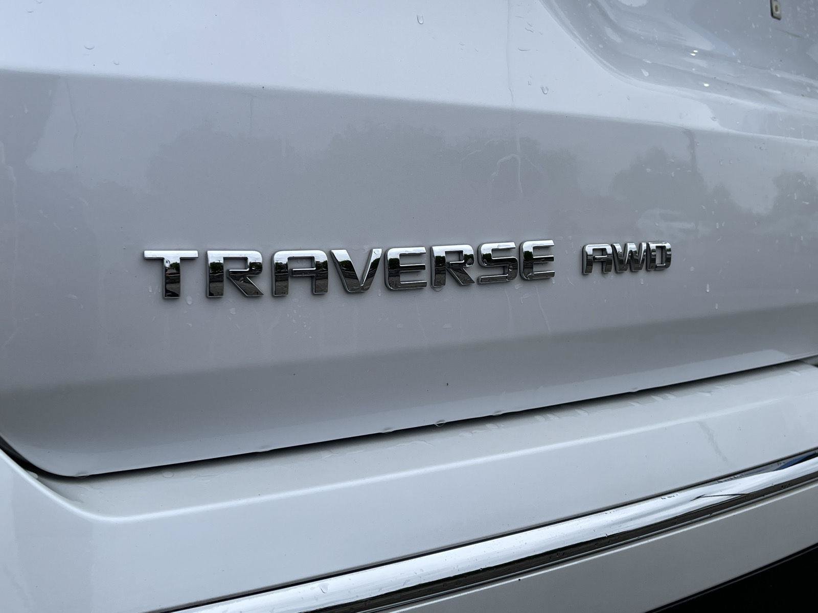 Used 2023 Chevrolet Traverse Premier w/ LPO, Floor Liner Package AWD/4WD image 11