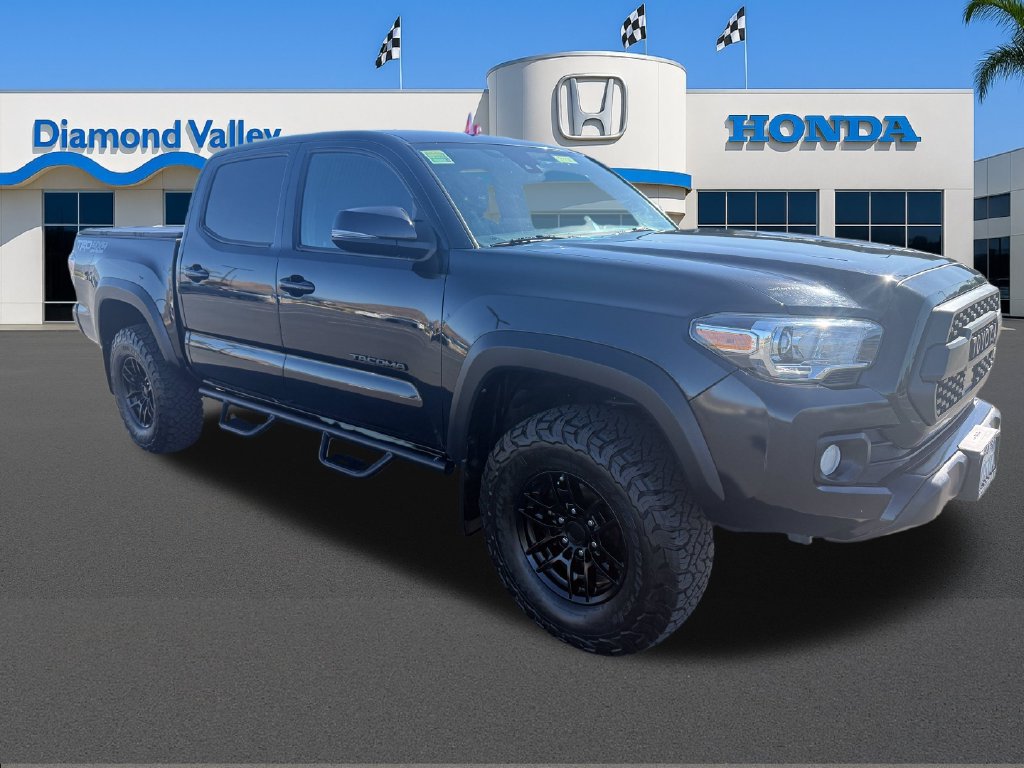 Used 2020 Toyota Tacoma TRD Off-Road w/ Technology Package AWD/4WD 360° Tour