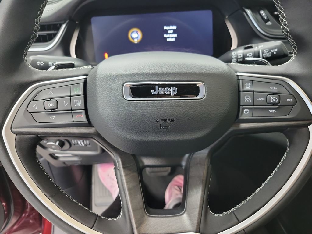 New 2025 Jeep Grand Cherokee L Limited image 15