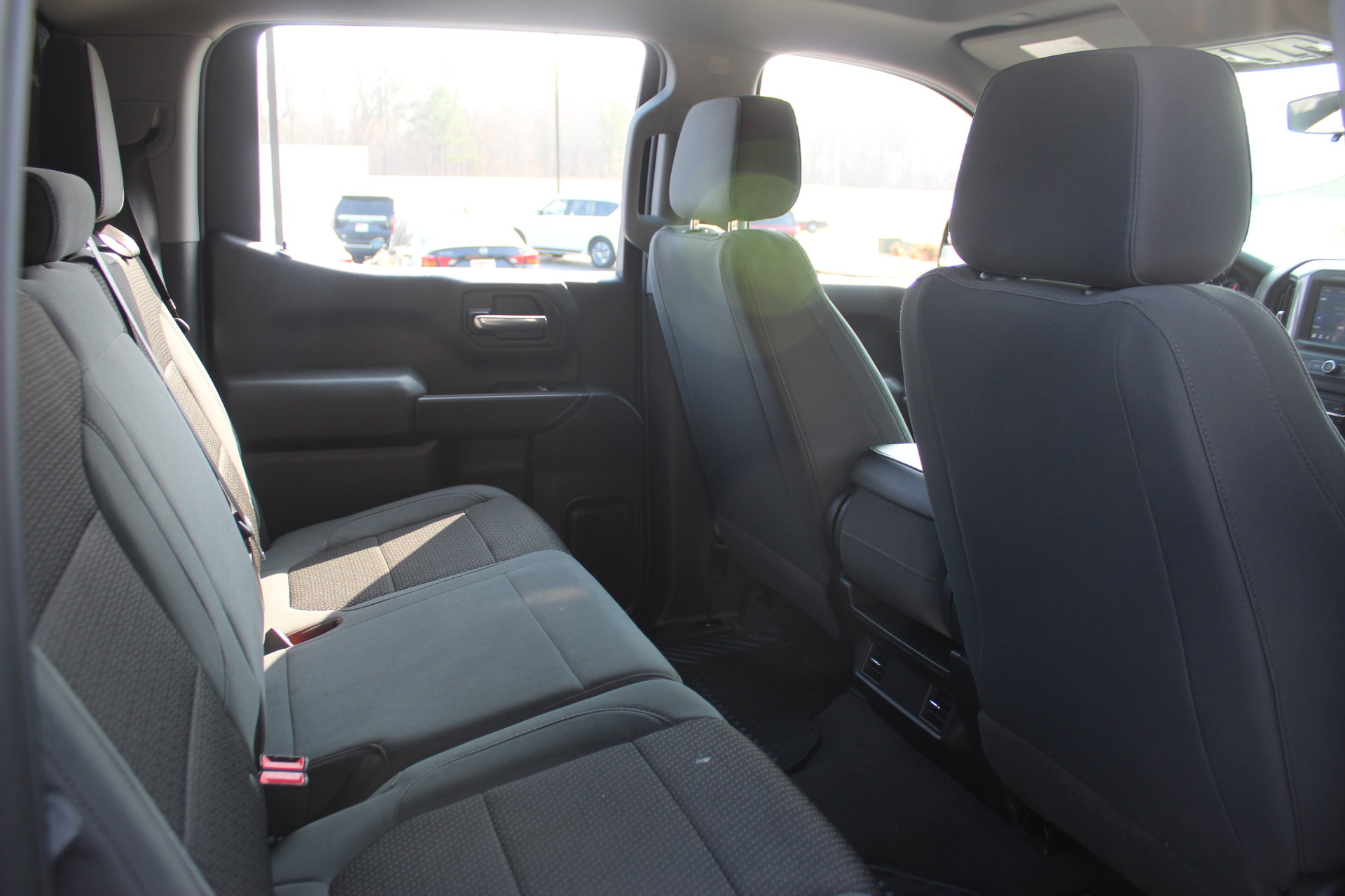 Used 2020 Chevrolet Silverado 1500 Custom Trail Boss w/ Custom Convenience Package image 27