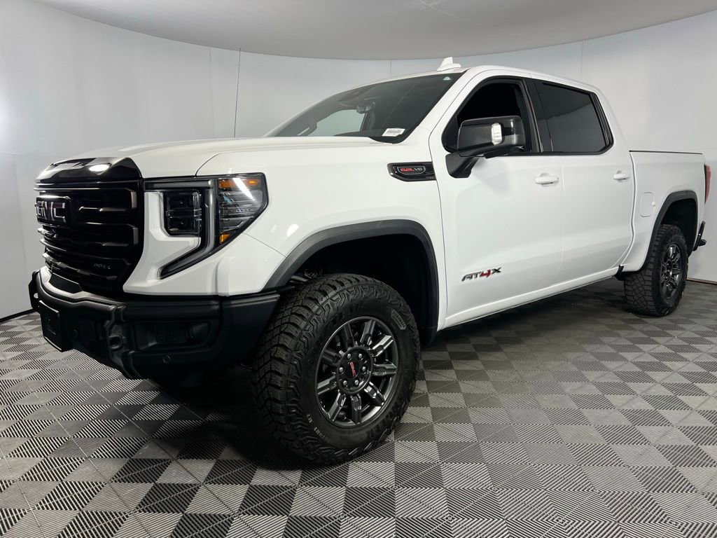 Used 2025 GMC Sierra 1500 AT4X image 3