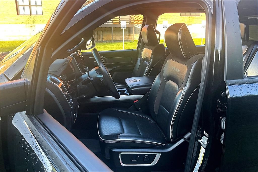 Used 2023 RAM 1500 Laramie RWD image 33