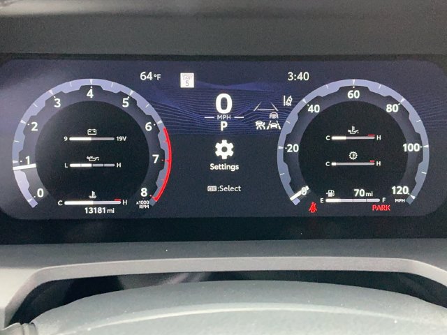 Used 2025 Toyota 4Runner Limited AWD/4WD image 35