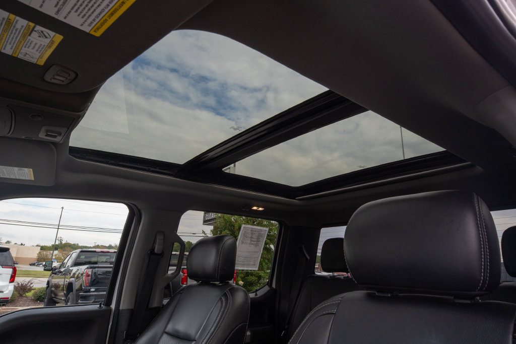 Used 2019 Ford F150 Lariat w/ Equipment Group 502A Luxury RWD image 11