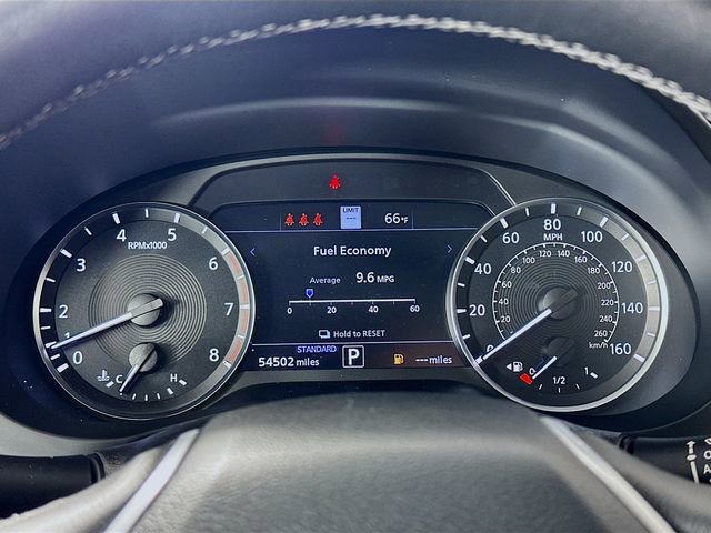 Used 2022 INFINITI QX50 Essential image 5