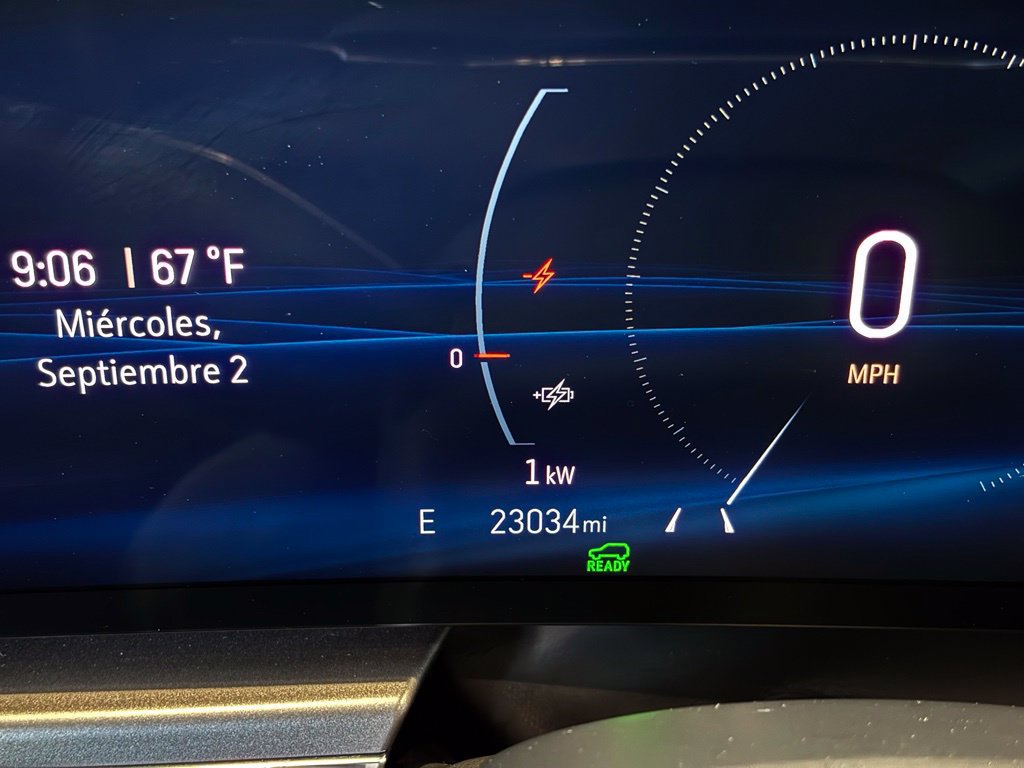 Used 2024 Cadillac Lyriq Tech RWD image 34