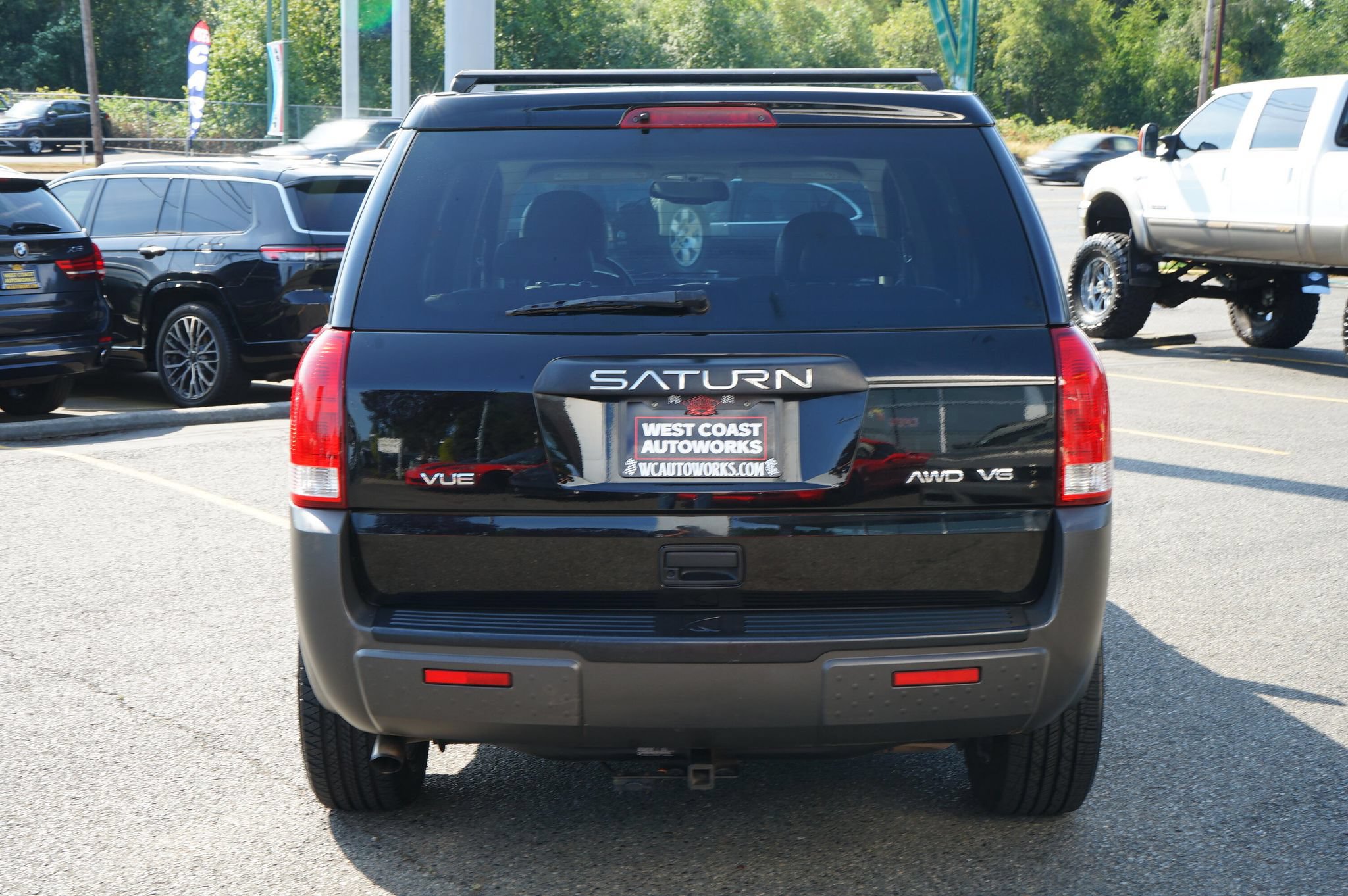 Used 2004 Saturn Vue AWD V6 w/ Leather Appointments Pkg image 4