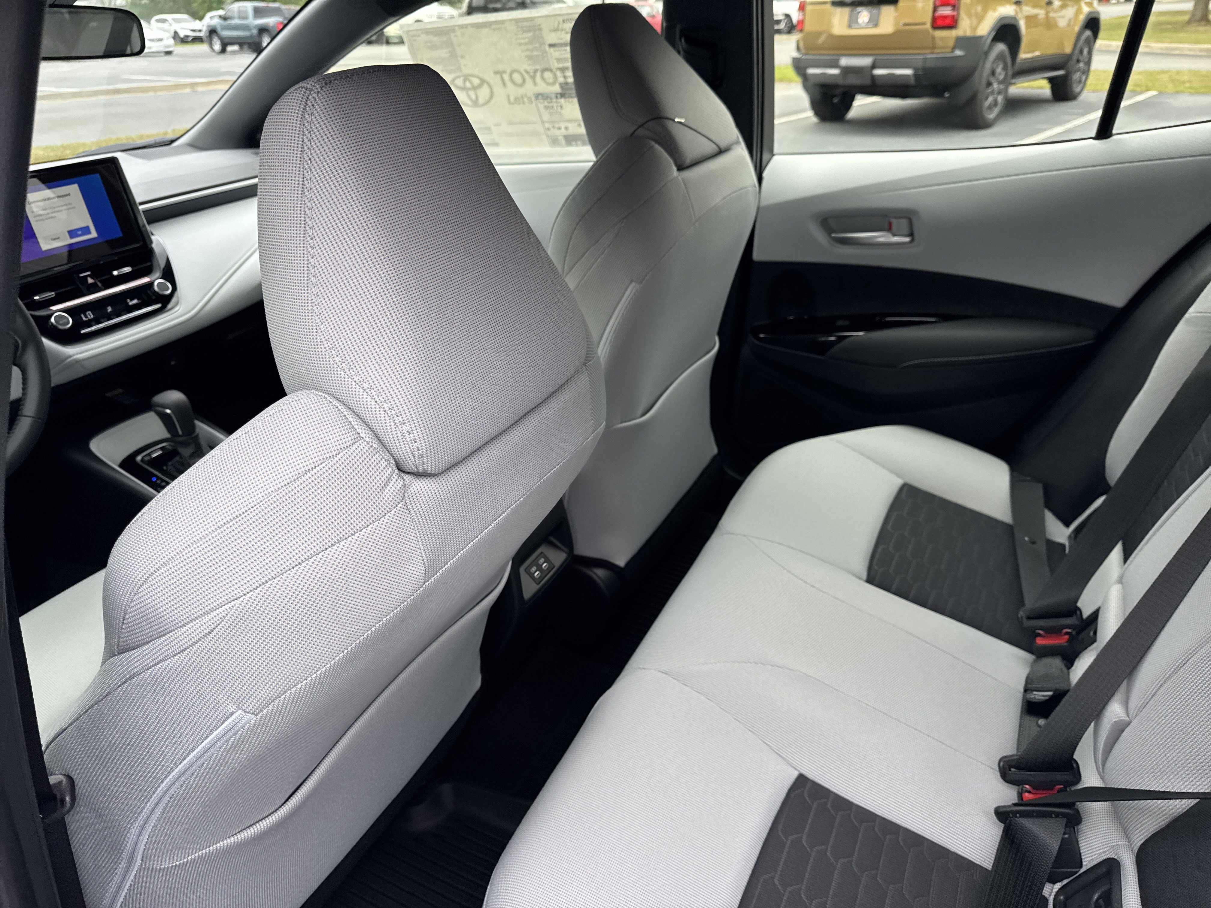 New 2026 Toyota Corolla SE FWD image 25