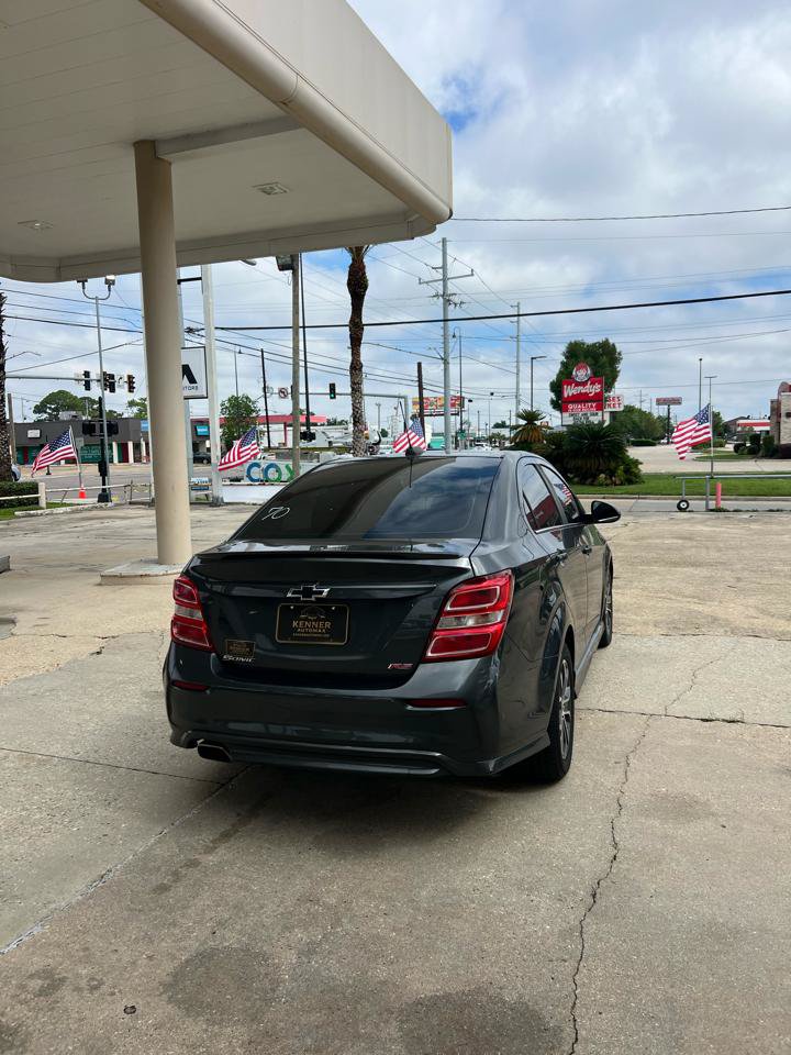 Used 2020 Chevrolet Sonic LT w/ RS Package FWD image 3