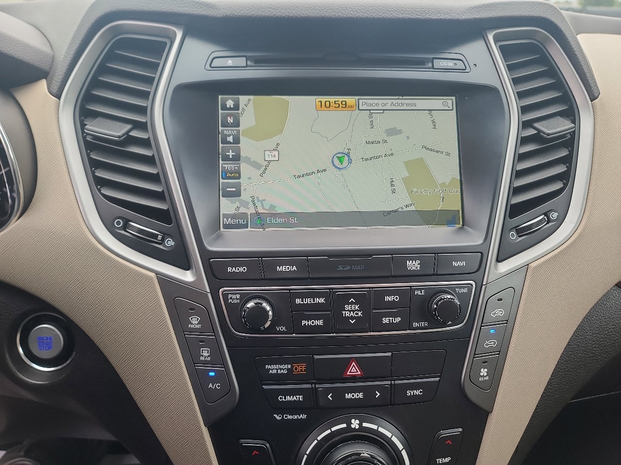 Used 2017 Hyundai Santa Fe Limited w/ Cargo Package image 19