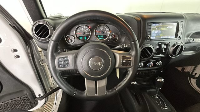Used 2017 Jeep Wrangler Unlimited Sport AWD/4WD image 15