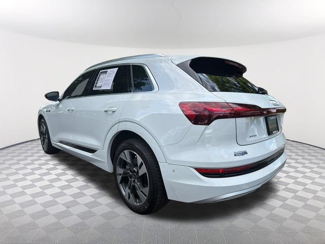 Used 2022 Audi e-tron Premium Plus AWD/4WD image 7