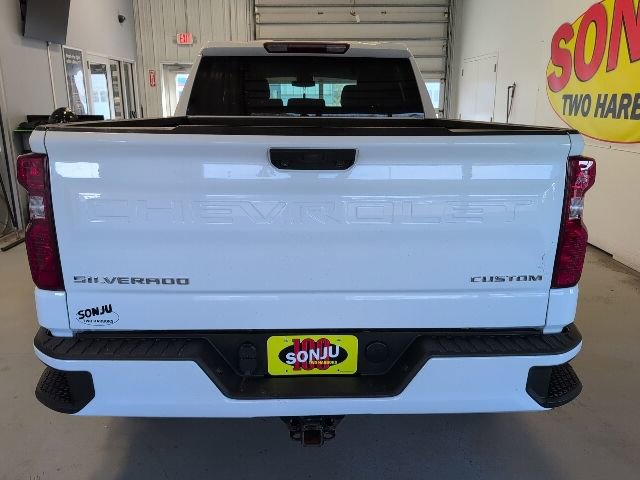 Used 2024 Chevrolet Silverado 1500 Custom AWD/4WD image 3