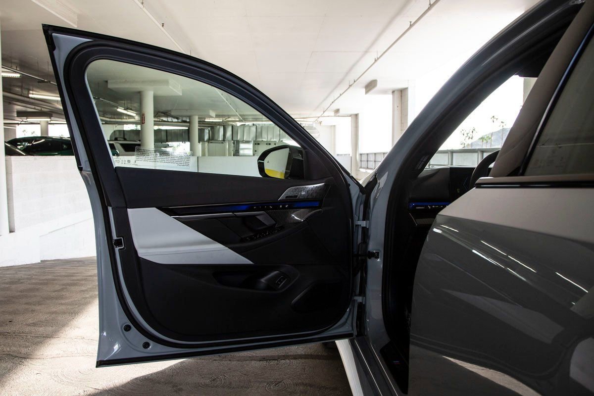 New 2026 BMW M5 w/ Carbon Package image 14