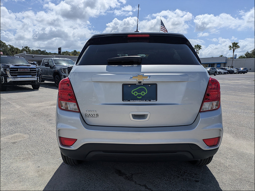 Used 2019 Chevrolet Trax LS w/ Tint and Cruise Package FWD image 7
