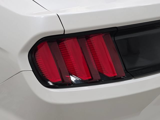 Used 2017 Ford Mustang GT Premium w/ GT Performance Package RWD image 31