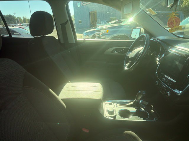 Used 2020 Chevrolet Traverse LT FWD image 6