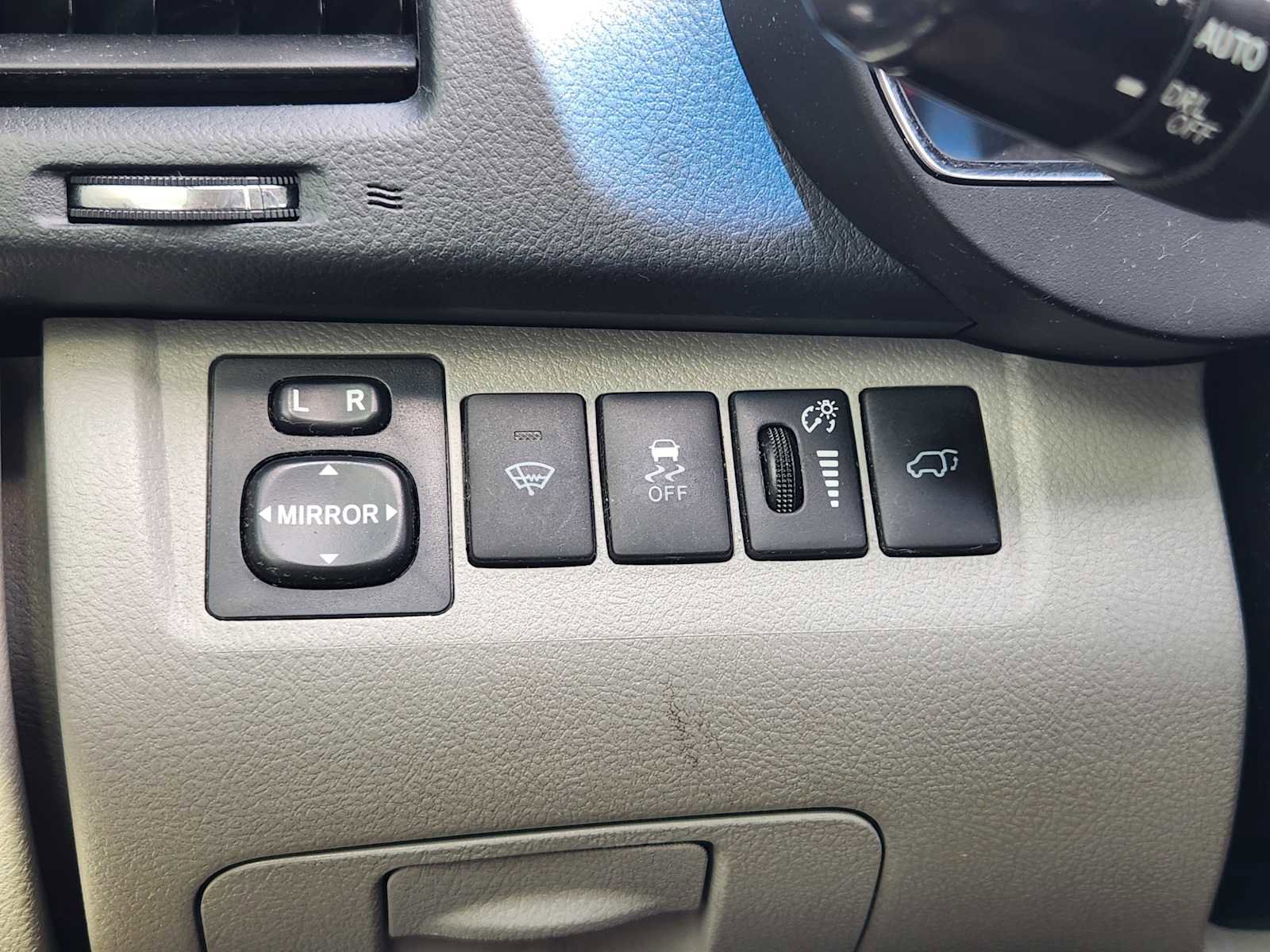 Used 2013 Toyota Highlander Limited FWD image 21