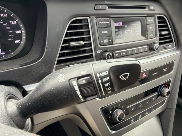Used 2017 Hyundai Sonata SE FWD image 35