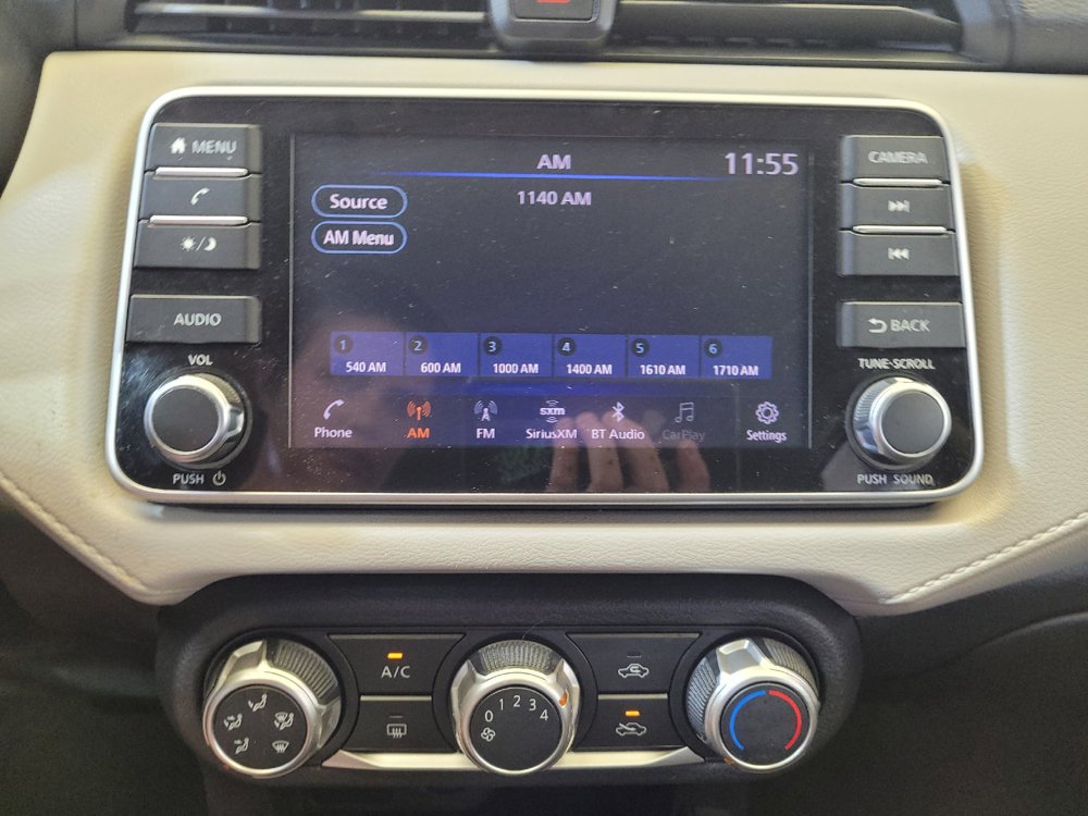 Used 2021 Nissan Versa SV FWD image 25