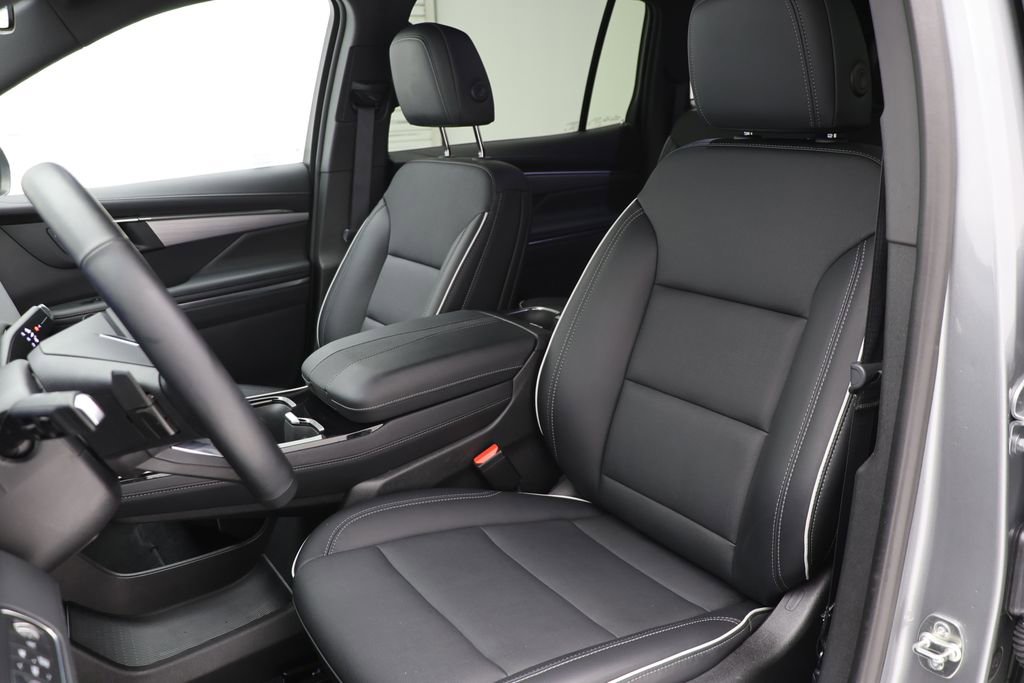 Used 2025 Buick Enclave Preferred image 15