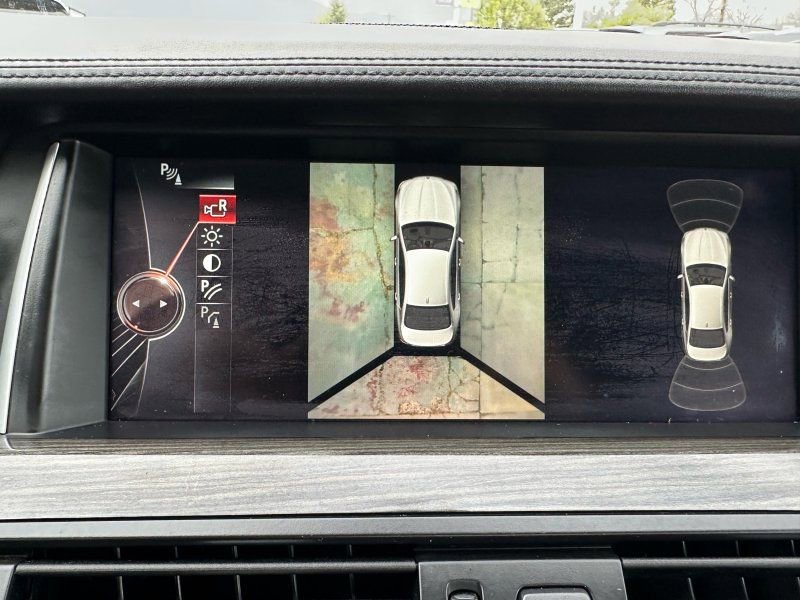 Used 2015 BMW 550i Sedan image 23