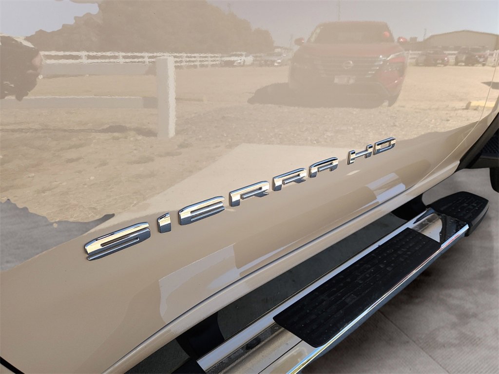 New 2026 GMC Sierra 3500 SLE image 6