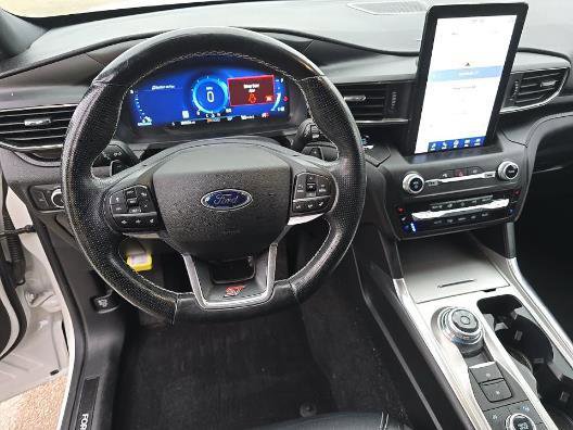 Used 2020 Ford Explorer ST w/ ST Street Pack AWD/4WD image 16