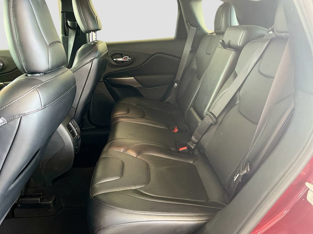 Used 2020 Jeep Cherokee Limited FWD image 24