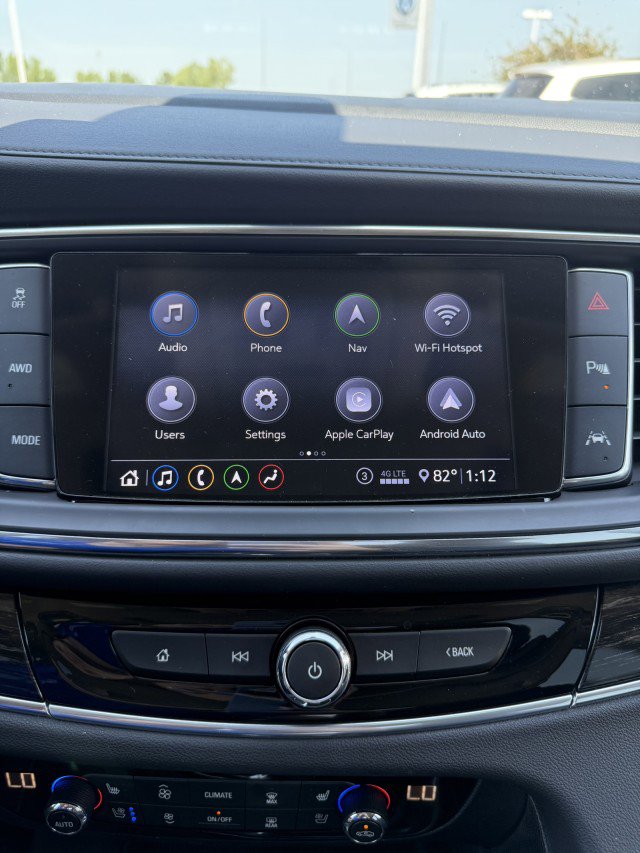 Used 2021 Buick Enclave Avenir w/ Avenir Technology Package image 18