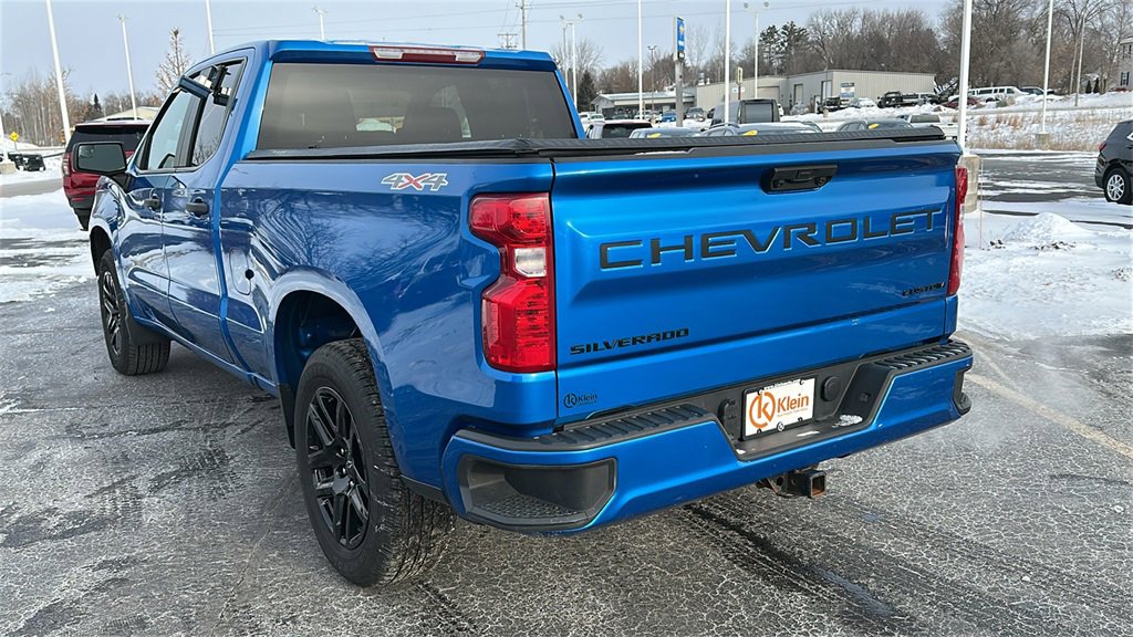 Certified 2023 Chevrolet Silverado 1500 Custom w/ LPO, Dark Essentials Package image 6