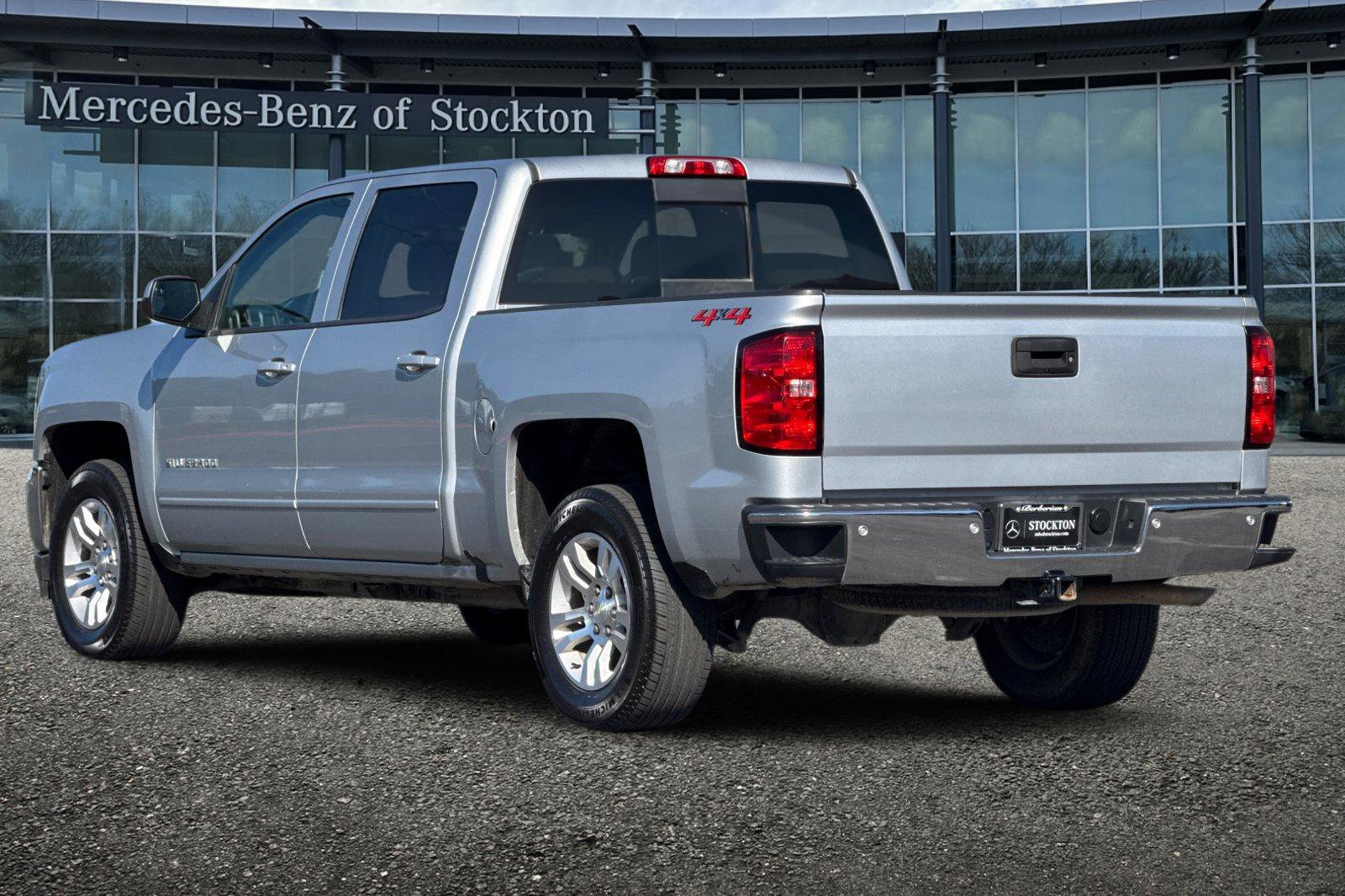 Used 2018 Chevrolet Silverado 1500 LT w/ All Star Edition AWD/4WD image 6