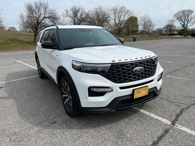 Used 2022 Ford Explorer ST-Line image 2