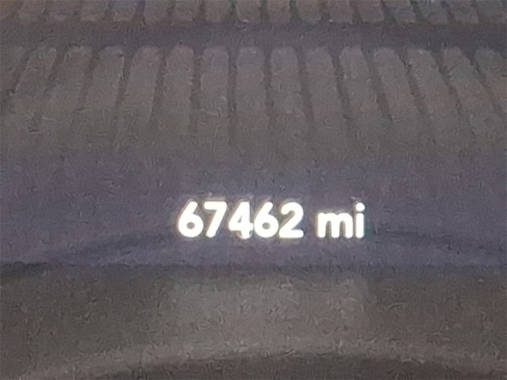 Used 2017 Dodge Challenger GT image 18