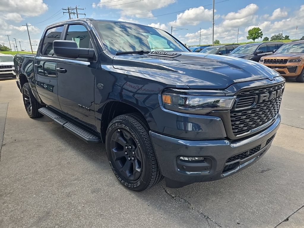 New 2027 RAM 1500 Express AWD/4WD image 12