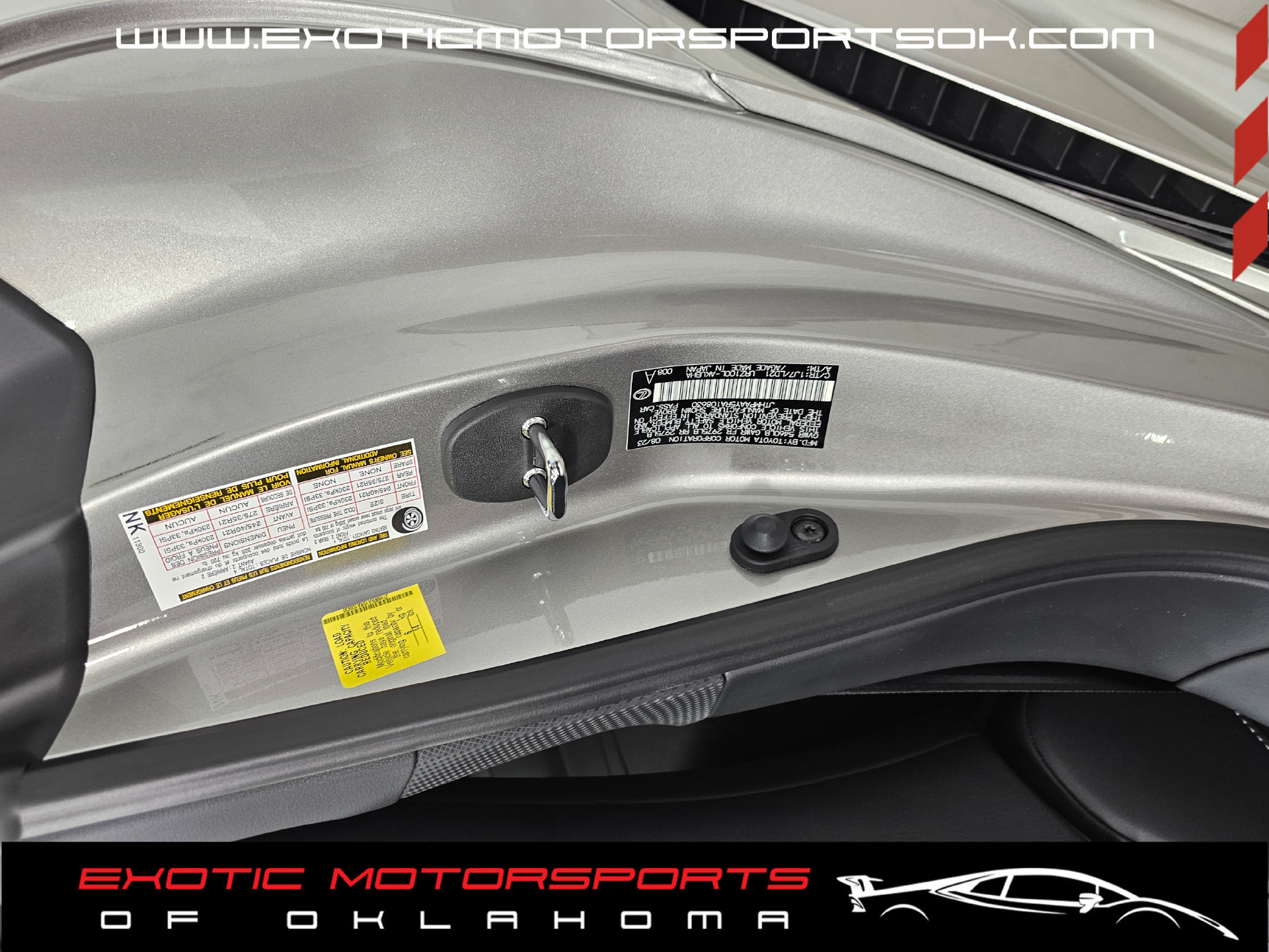 Used 2024 Lexus LC 500 Convertible w/ Touring Package RWD image 26