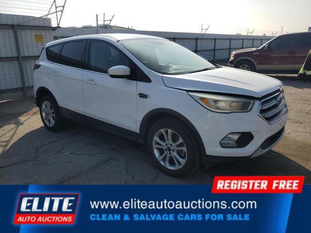 Used 2017 Ford Escape SE image 8