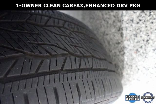 Used 2024 Chevrolet Traverse RS FWD image 32