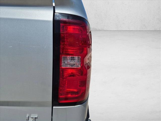 Used 2018 Chevrolet Silverado 1500 LT w/ Texas Edition RWD image 13