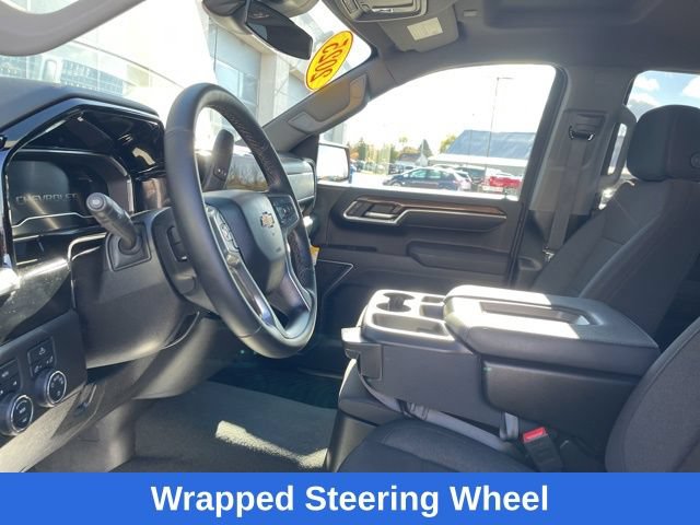 Used 2025 Chevrolet Silverado 1500 LT AWD/4WD image 14