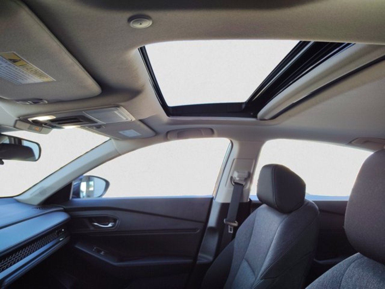 Used 2023 Honda Accord EX image 13