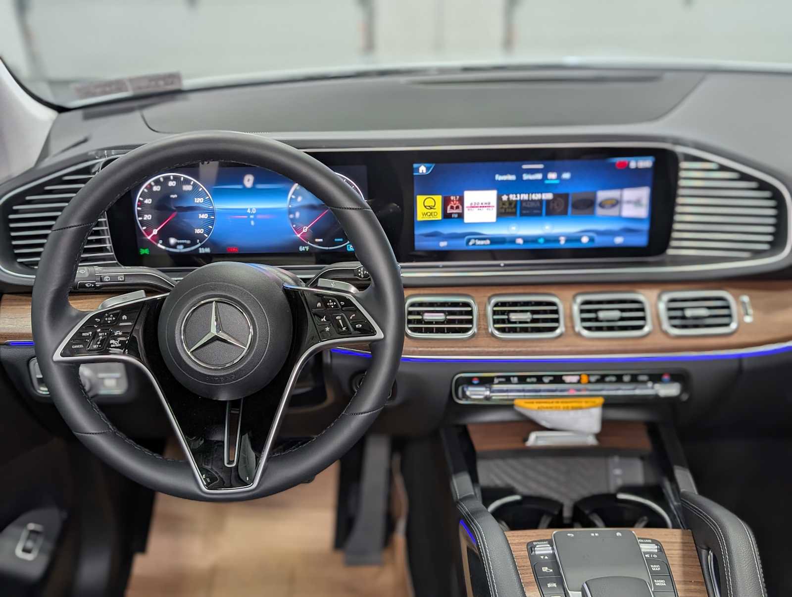 New 2026 Mercedes-Benz GLE 350 4MATIC image 5