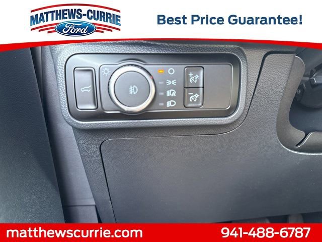 New 2026 Ford Explorer Active RWD image 27