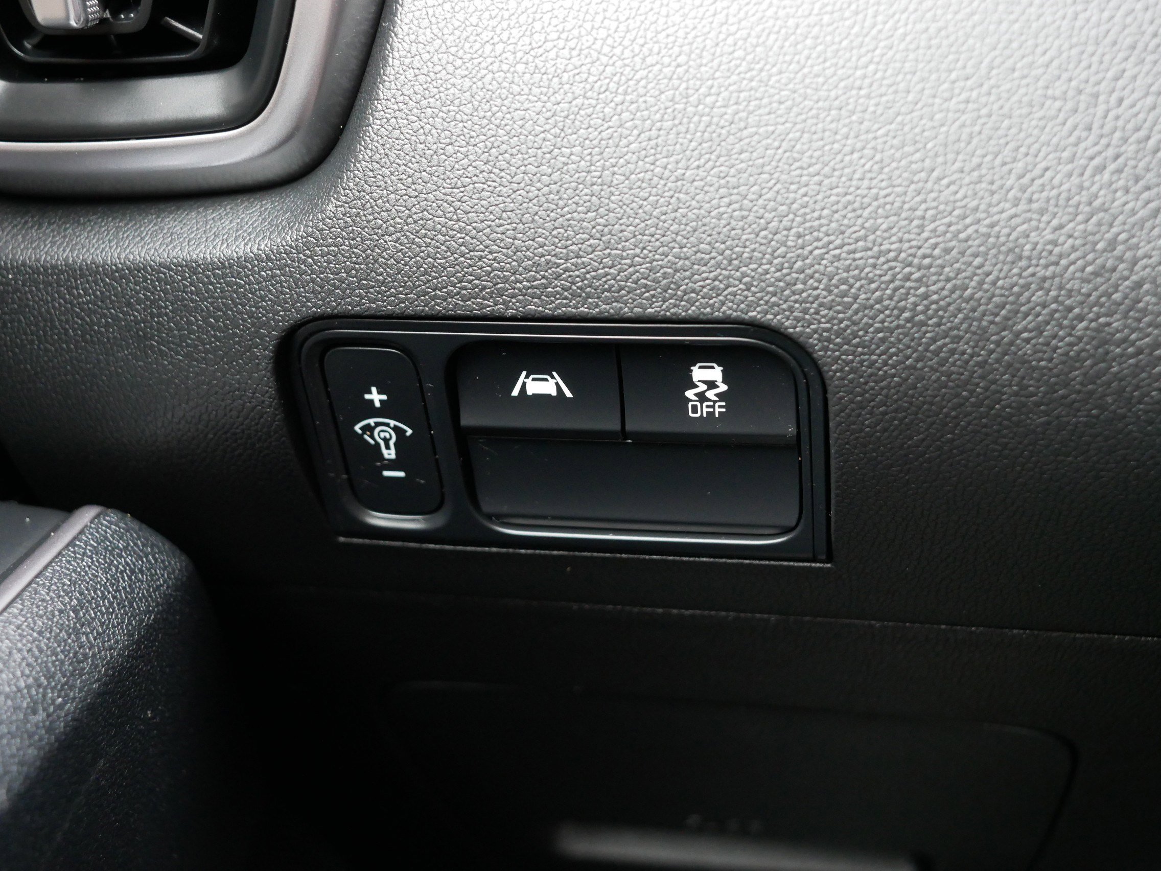 Certified 2022 Kia Sorento S w/ Panoramic Sunroof Package image 26