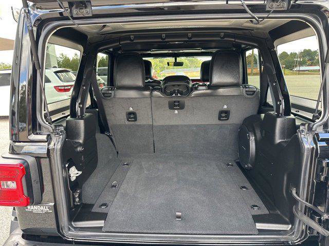 Certified 2023 Jeep Wrangler Unlimited Rubicon w/ Xtreme 35 Tire Package image 38