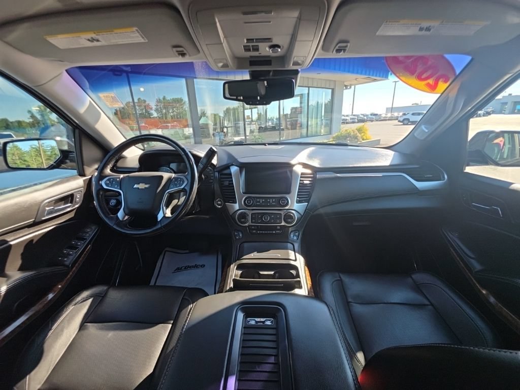 Used 2020 Chevrolet Suburban Premier w/ RST 6.2L Performance Edition AWD/4WD image 22